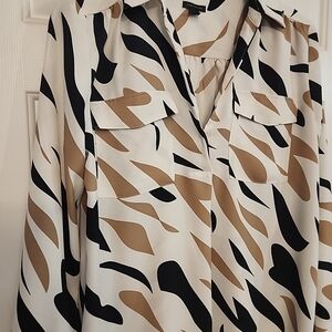 Ann Taylor Popover Blouse Safari Chic Abstract Animal Print V-Neck Pockets *note